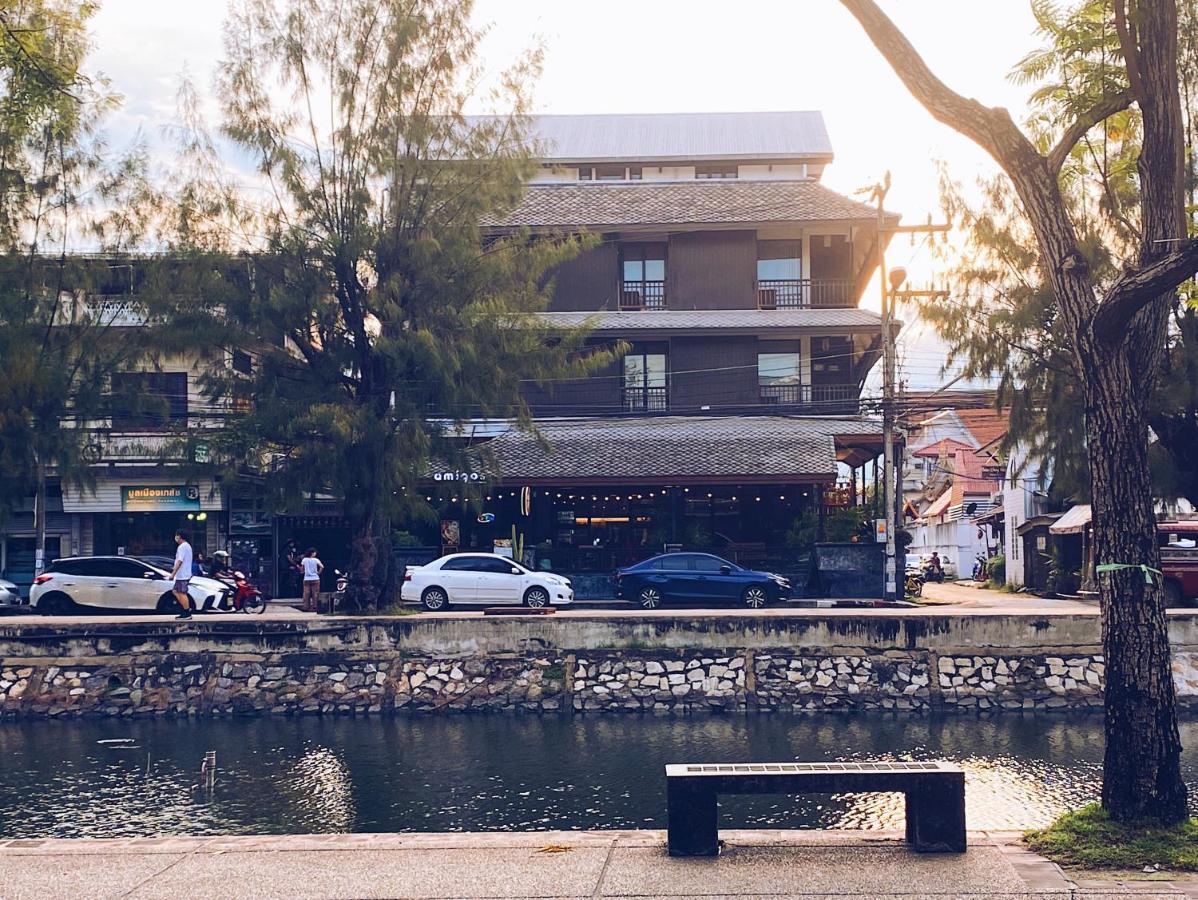 The An-Teak Chiang Mai Hotel Exterior photo