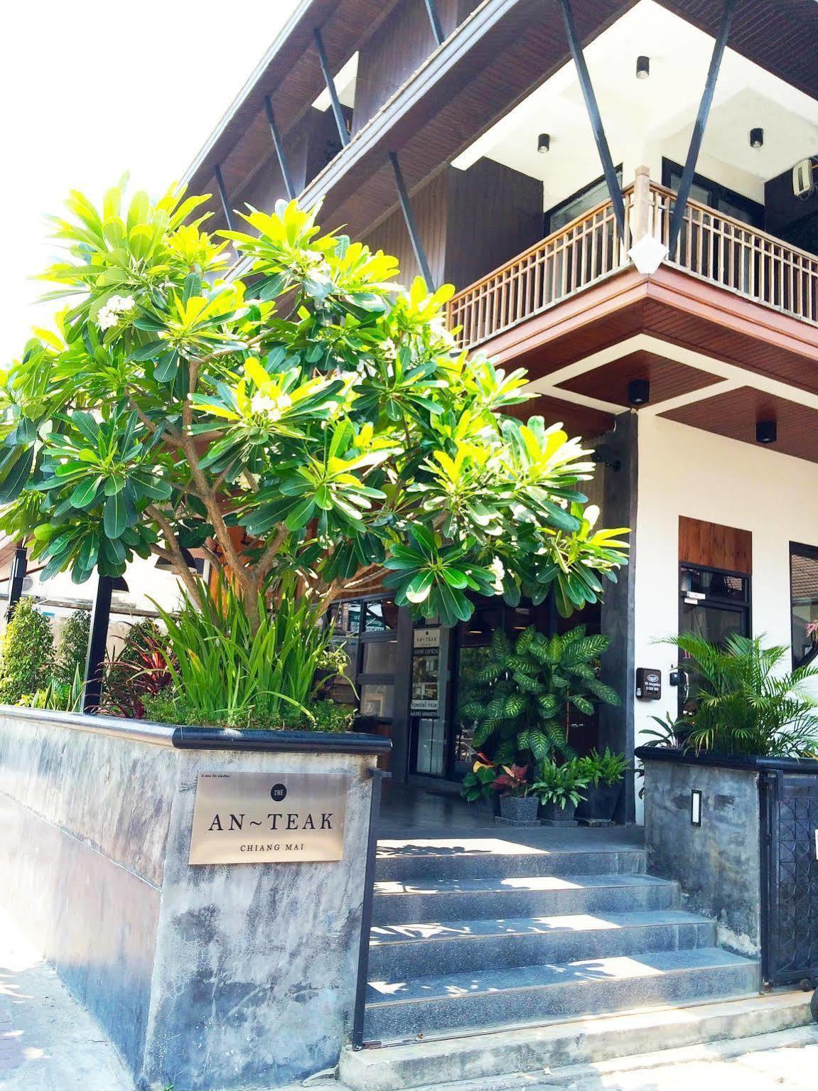 The An-Teak Chiang Mai Hotel Exterior photo
